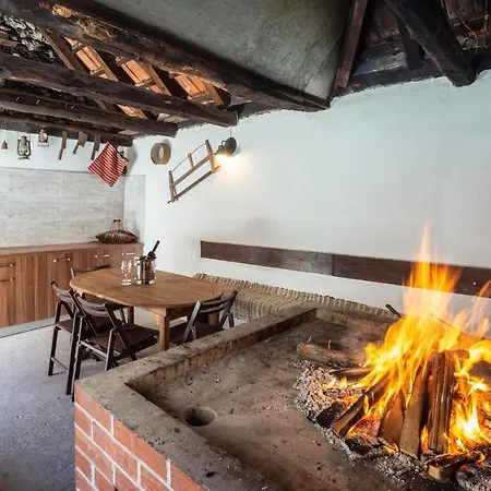 Beautiful In With Kitchen *