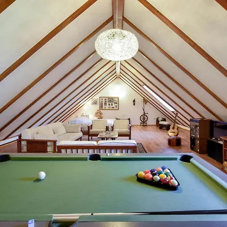 Beautiful In With Wifi *