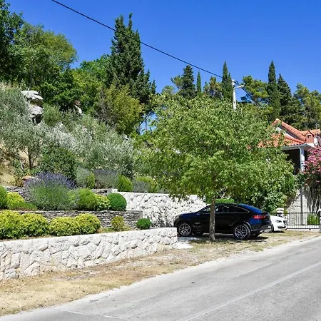 Beautiful In With Wifi Dom wakacyjny Kučiće